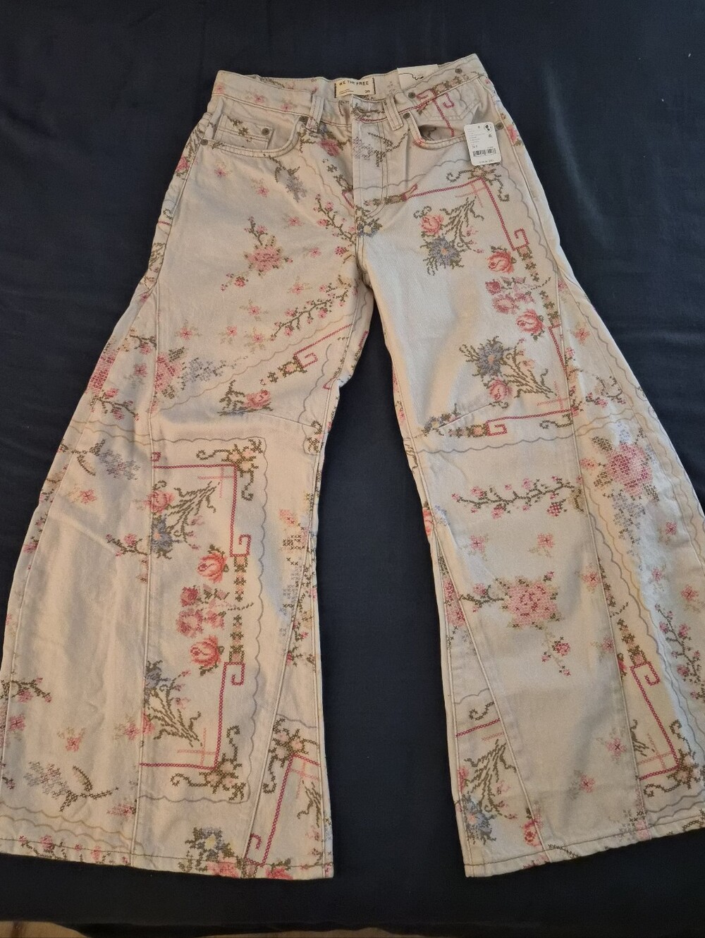 We The Free Eden Print jeans - Picture 2 of 6